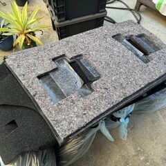 2024年ハイエース8型 新車外し純正ナロー・フロアシート