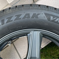 ⭐️シーズン到来‼︎ヤリスで使用スタッドレスVRX2社外ホイール4本セット 美品⭐️⭐️