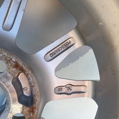 タイヤ　ホイール　アルミホイール　ヴィッツ　ヤリスなど　ヤリス　アクア