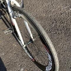クロスバイク　ホワイト　自転車　28インチ