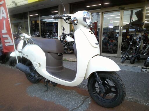 NO.5182　ホンダ　ジョルノ　４サイクルエンジン　フューエルインジェクション車　ホワイト