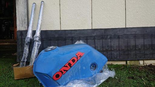 VT250(MC08)用タンク、フォークセット