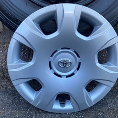 ハイエース　新車外しの純正タイヤセット