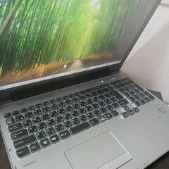 富士通 高性能Core i7搭載 高速SSD240G メモリ8G タッチパネル Web