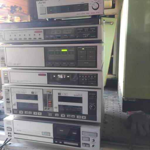 古いレコード、カセット、ラジオ、アンプです、委託出品