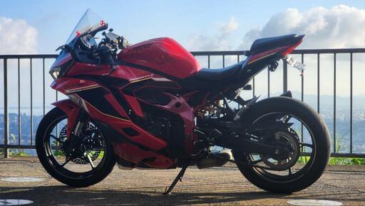 カワサキ zx25r se 2021