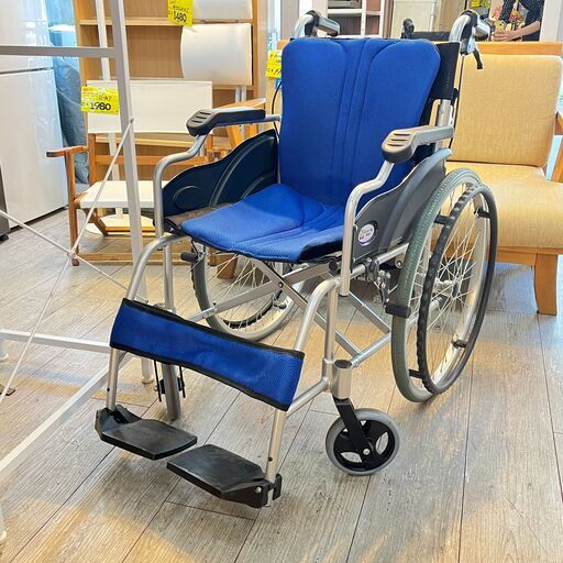 ケアテックジャパン アルミ製 折りたたみ式 車椅子 耐荷重100kg 自走/介助 両用 ブレーキ/駐車ロック付き 背折れ★買取帝国 志木店