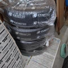 フィールダーハイブリッド　スタッドレス　４本