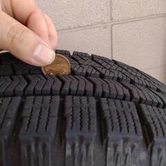 フィールダーハイブリッド　スタッドレス　４本