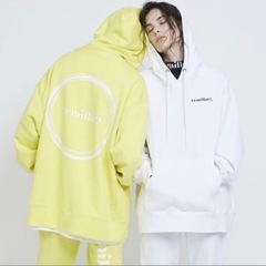 Armillary. ホワイトパーカー