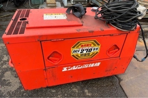 デンヨー　エンジン溶接機　DCI270SS 稼動品