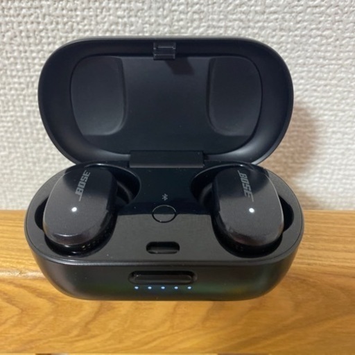 BOSE QUIETCOMFORT EARBUDS 充電ケーブル付き