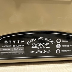 フィールドア　クーラーボックス　33.1L
