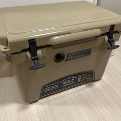 フィールドア　クーラーボックス　33.1L
