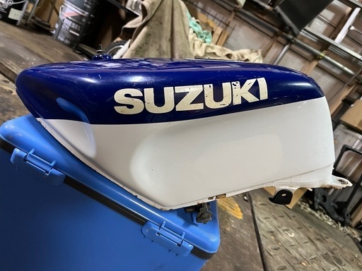 スズキRGVガンマ250純正タンク Yahoo!オークション - RGV250ガンマ