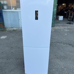 ☘️大阪市から阪南市まで配達設置無料?冷蔵庫135L 2023年?保証有り