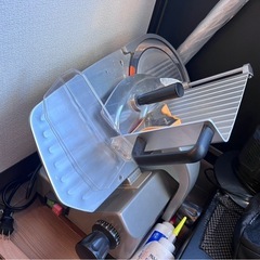 ミナト 業務用ミートスライサー PMS-220F (高品質イタリア製回転刃/アルミ製) [肉スライサー パンスライサー フードスライサー]