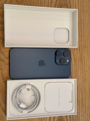 アップル iPhone15 Pro Max 256GB ブルーチタニウム