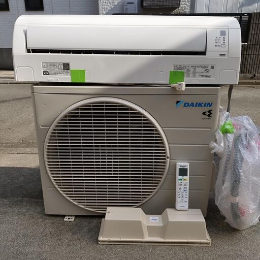 美品】DAIKIN ダイキン 光速ストリーマ搭載ルームエアコン AN28XEBKS-W 10畳 2.8kW 2020年 スマホ対応有 EBKシリーズ  - エアコン