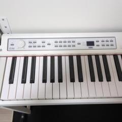 電子ピアノKORG CO-AIR-WH（付属でアコギプレゼント）