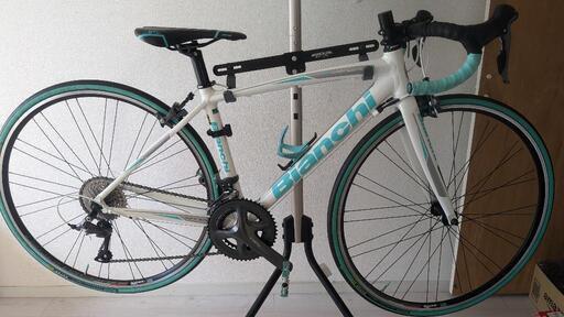 クロスバイク Bianchi VIA NIRONE 7 Claris