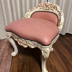 ロココ調スツール・アンティーク調ソファー2点セット
