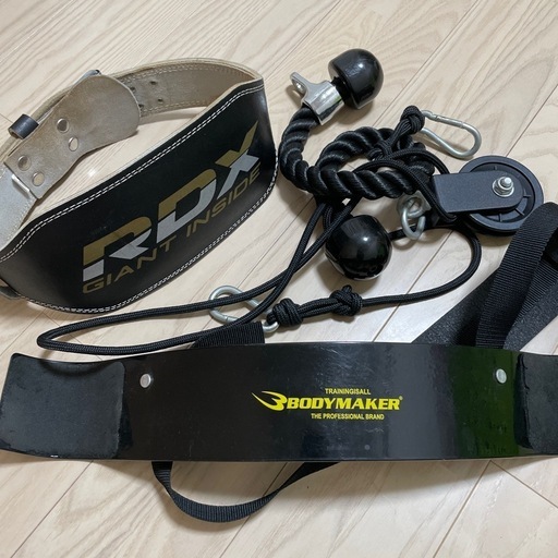 筋トレ用品\n