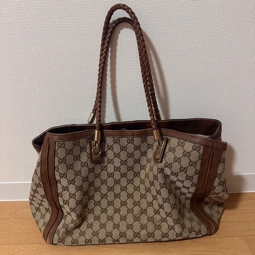 祝日期間限定価格！　30000→25000 GUCCI トートバッグ