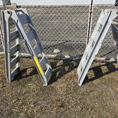 即戦力　折り畳み式ラダーブリッジ　2,400 0.8t