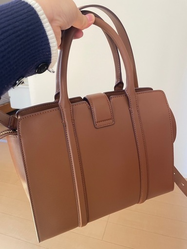 CHARLES\u0026KEITH (チャールズアンドキース) ハンドバッグ レディース 2024 SS(春夏)