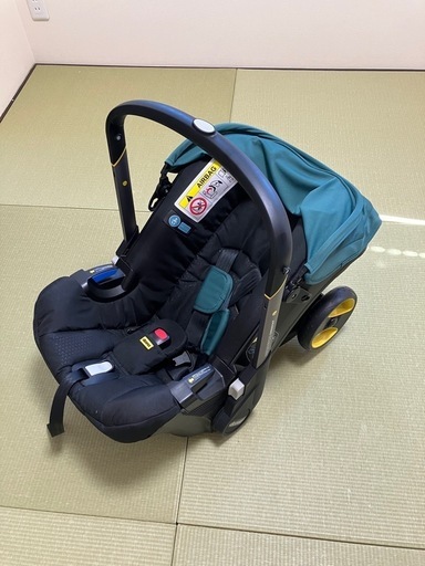 doona ドゥーナ　ベビーカー兼チャイルドシート　※欠品あり