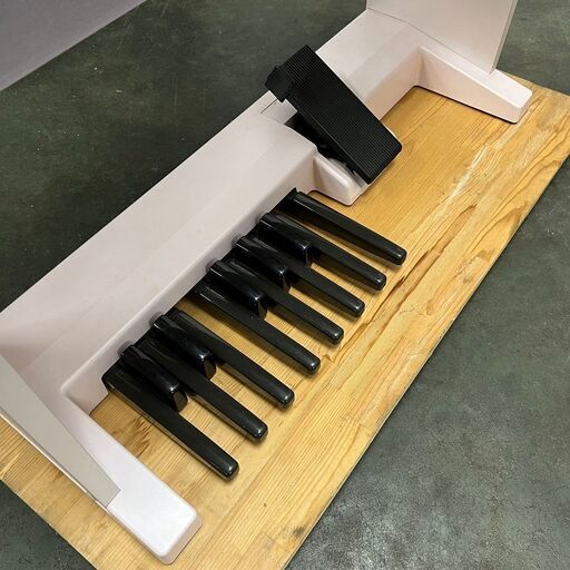 YAMAHA】 ヤマハ エレクトーン HC-3 楽器 鍵盤楽器 中古 通電確認済