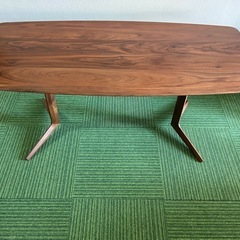 引き取りに来られる方限定🙏　フジファニチャーテーブル