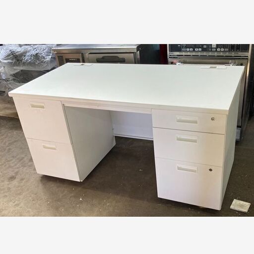 オフィス用 デスク ホワイト 机 事務 家具 PC 収納 学習机 ワークデスク 札幌 東区