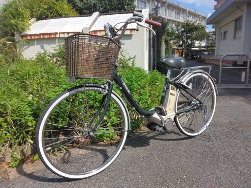 ヤマハ　PAS　２６インチの電動自転車です。前後タイヤ新品交換済みです。