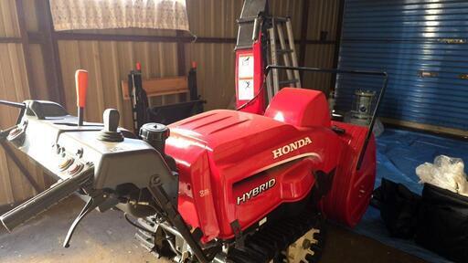 10月中1万円引き 4or5シーズン使用 ハイブリッド除雪機 HONDA HSS1170i