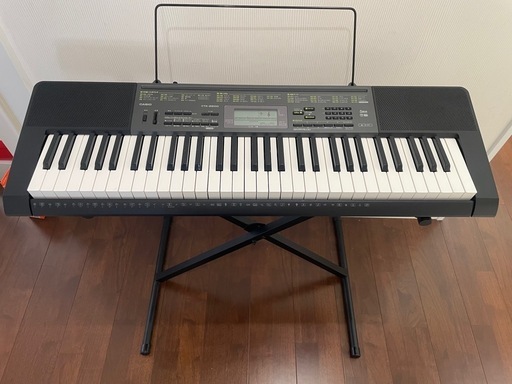 カシオ　CASIO CTK-2200 電子ピアノ　61鍵盤