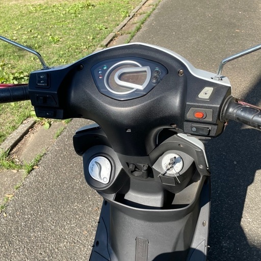 SYM GT125 実働車 SYM GT125の主要諸元・スペック等の車種情報 |