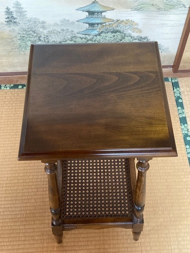 カリモク（karimoku） コロニアル 花台 - コーナー、サイドテーブル 