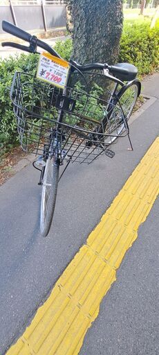 【リサイクルショップどりーむ鹿大前店】No1709　自転車　カゴ付　LEDライト付き♪　塗装済　写真参照　乗って帰れます♪