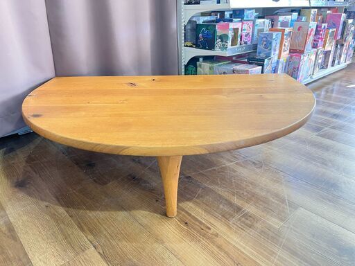 家具 生活家具 飛騨産業　半円形リビングテーブル　ナチュラル