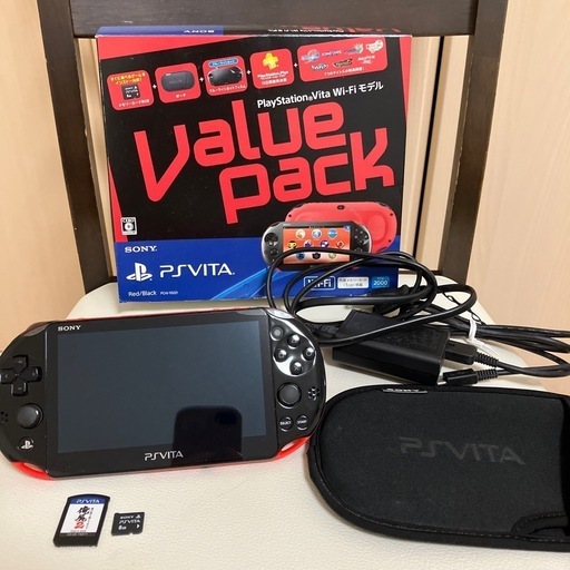 PlayStation®Vita Value Pack Wi-Fiモデル　俺の屍を越えてゆけ、メモリーカード8GB付き