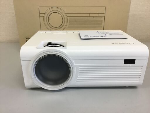 【美品】コンパクトプロジェクター「Crosstour」