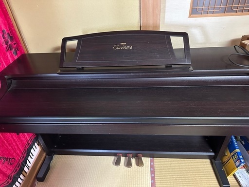 YAMAHAグラビノーバCLP711  電子ピアノ椅子付き