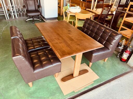おしゃれなダイニングテーブルセット（4人用）