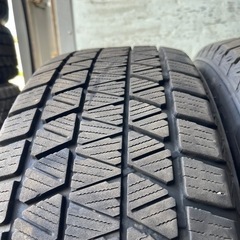 バリ山　BRIDGESTONE ブリヂストン　ブリジストン　DM-V3 225/60R18 スタッドレス　タイヤ　2022年〜2023年製　18インチ