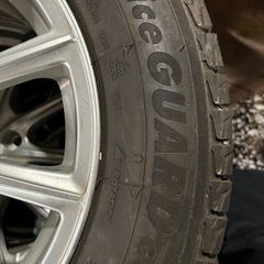 トヨタ60ハリアースタッドレスホイール付き
