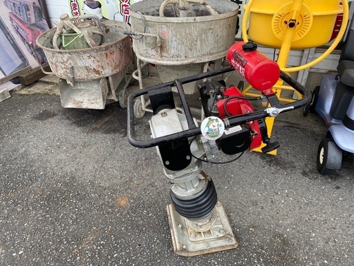 入荷！【建設機械】 バイブレーションランマー【建設機械/農機具/エンジン物･地域最大買取＆販売】