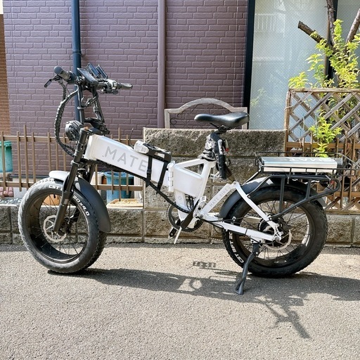 MATE X 250 アイスホワイト カスタム　中古品 都内直接引き渡し