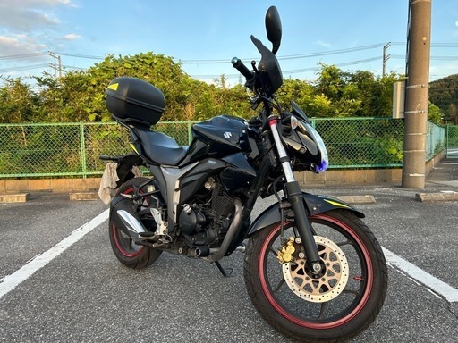 スズキ \nジグサー150